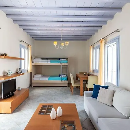 'nepheli' Mykonean Ornos (Mykonos)